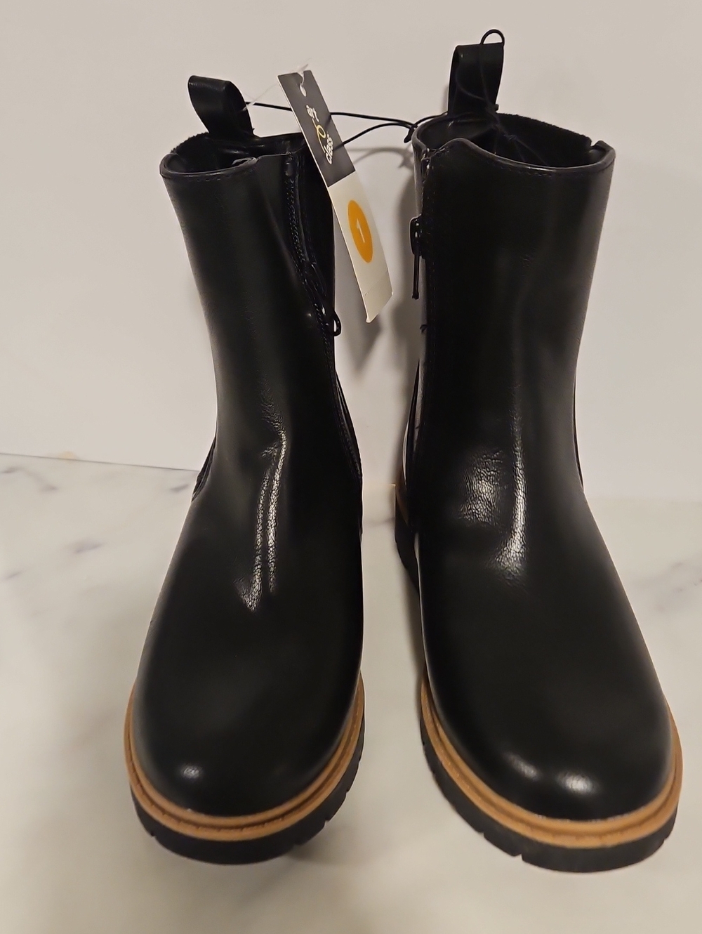 Art Class Laurel Black Chelsea Ankle Boots Girls Size 1 NWT